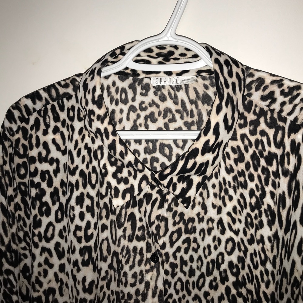 Women’s blouse